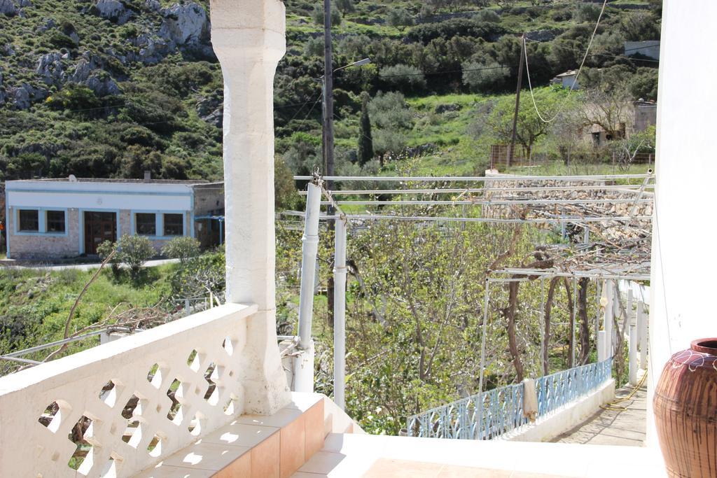La Villa Di Zazopetra Menetai Luaran gambar